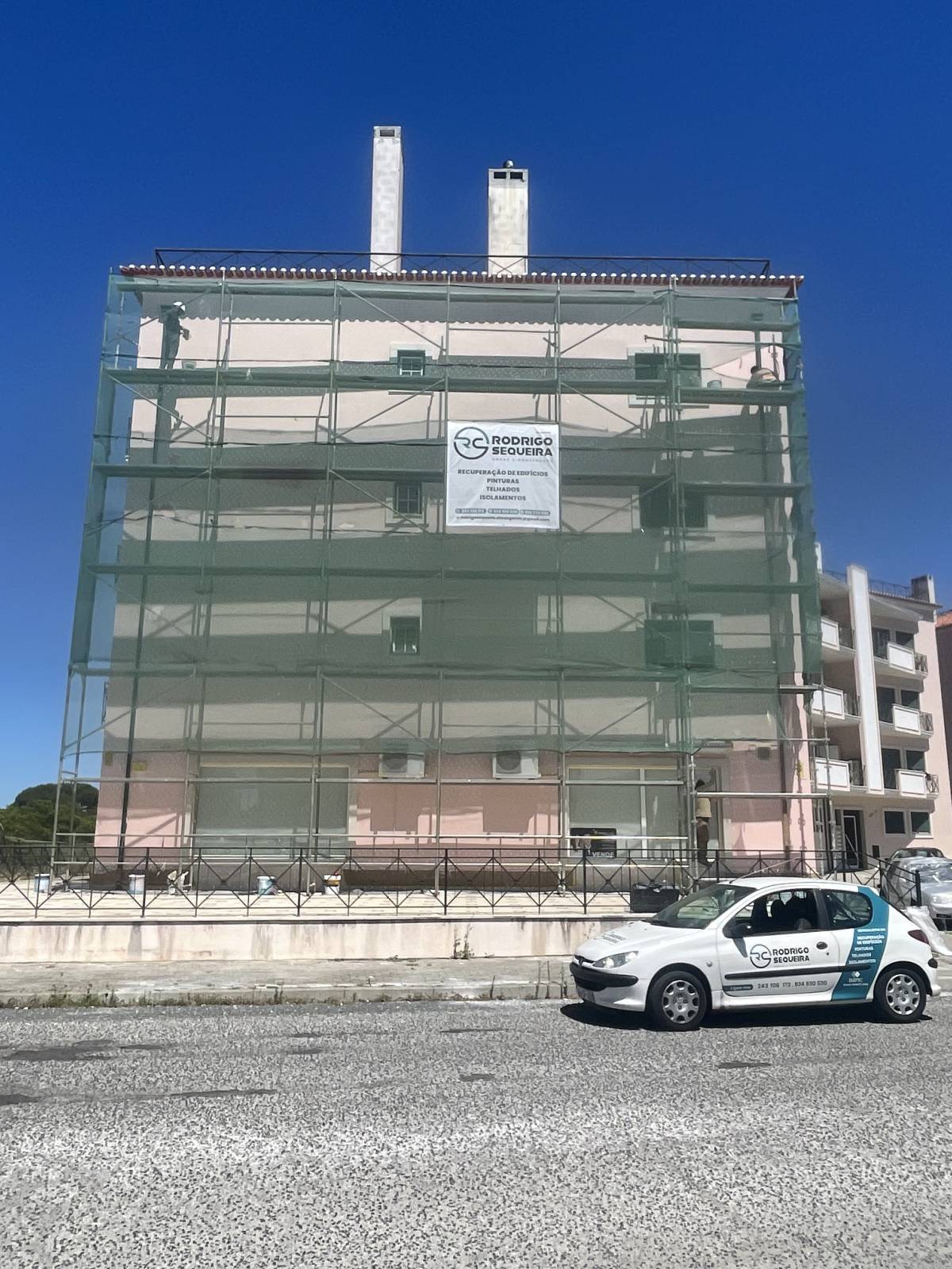 Rodrigo Sequeira Unipessoal Lda - Lisboa - Remodelação de Loja
