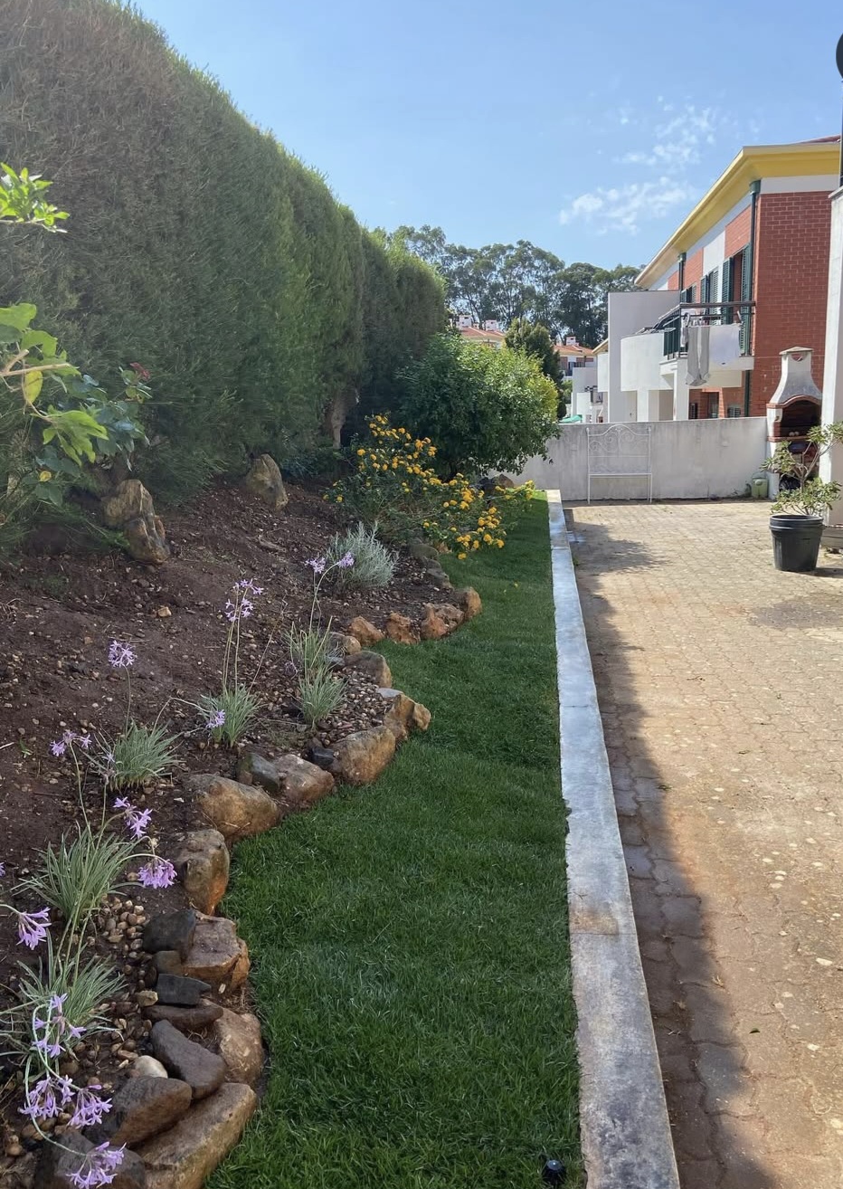 JMC Jardins - Oeiras - Installation d’un système d’irrigation goutte-à-goutte