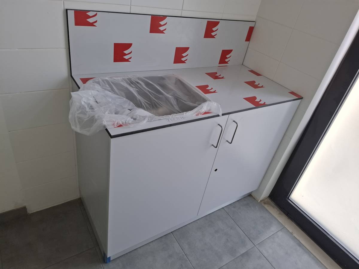 Osvaldo capila - Amarante - Schrank reparieren
