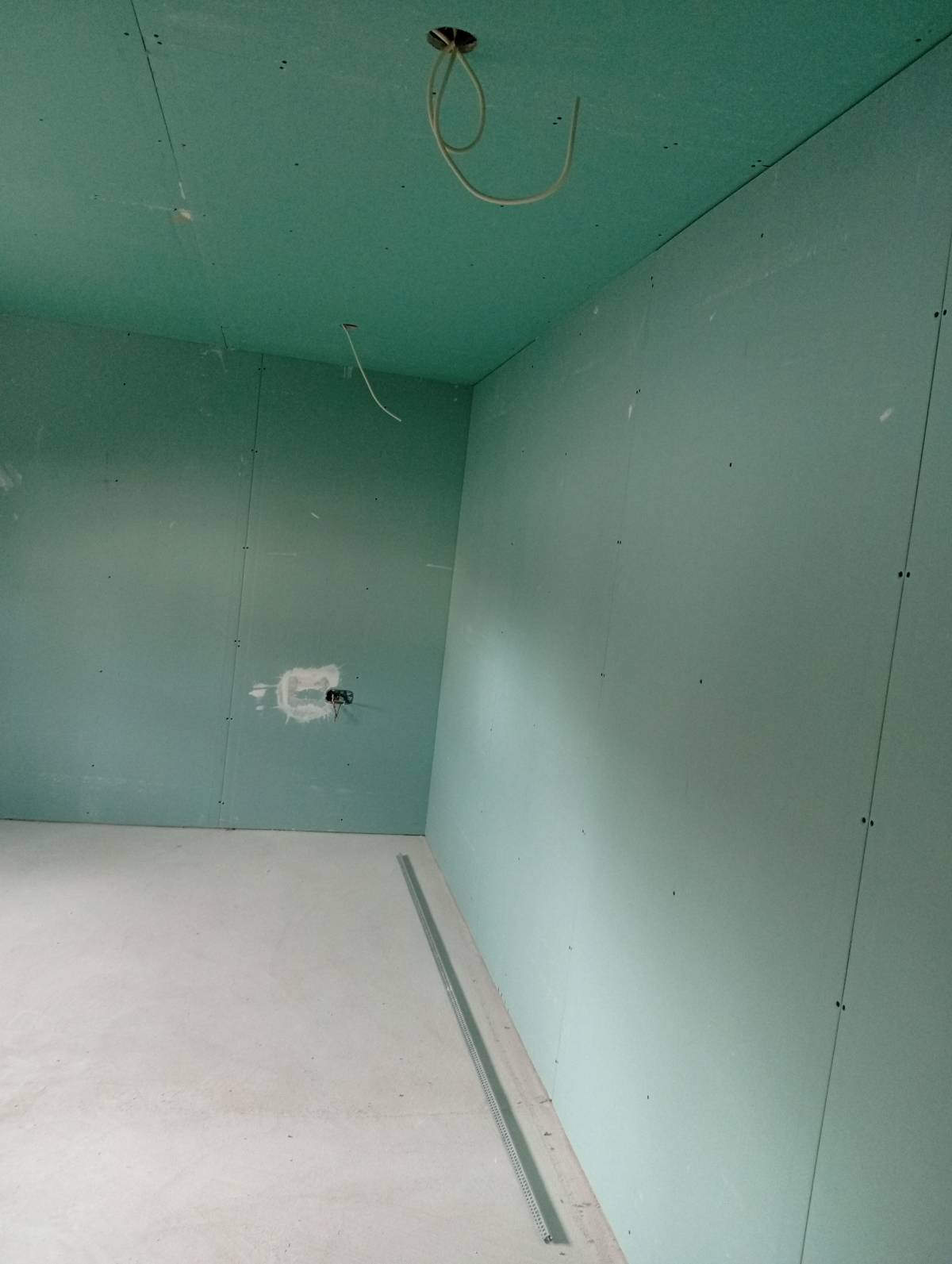 DMS Remodelação Especializada - Leiria - Remodelação de Armários