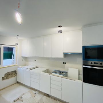Felipe Torres - Amadora - Remodelación de armarios