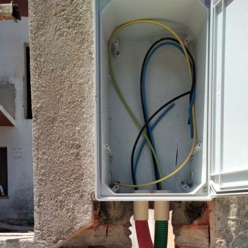 Brito Remodelação e instalação - Valongo - Problemas eléctricos y de cableado
