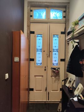 Door Installer