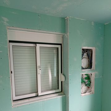DMS Remodelação Especializada - Leiria - Construção de Parede Interior