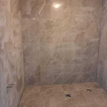 Krisztian Kaiser - Almada - Drywall Installation and Hanging