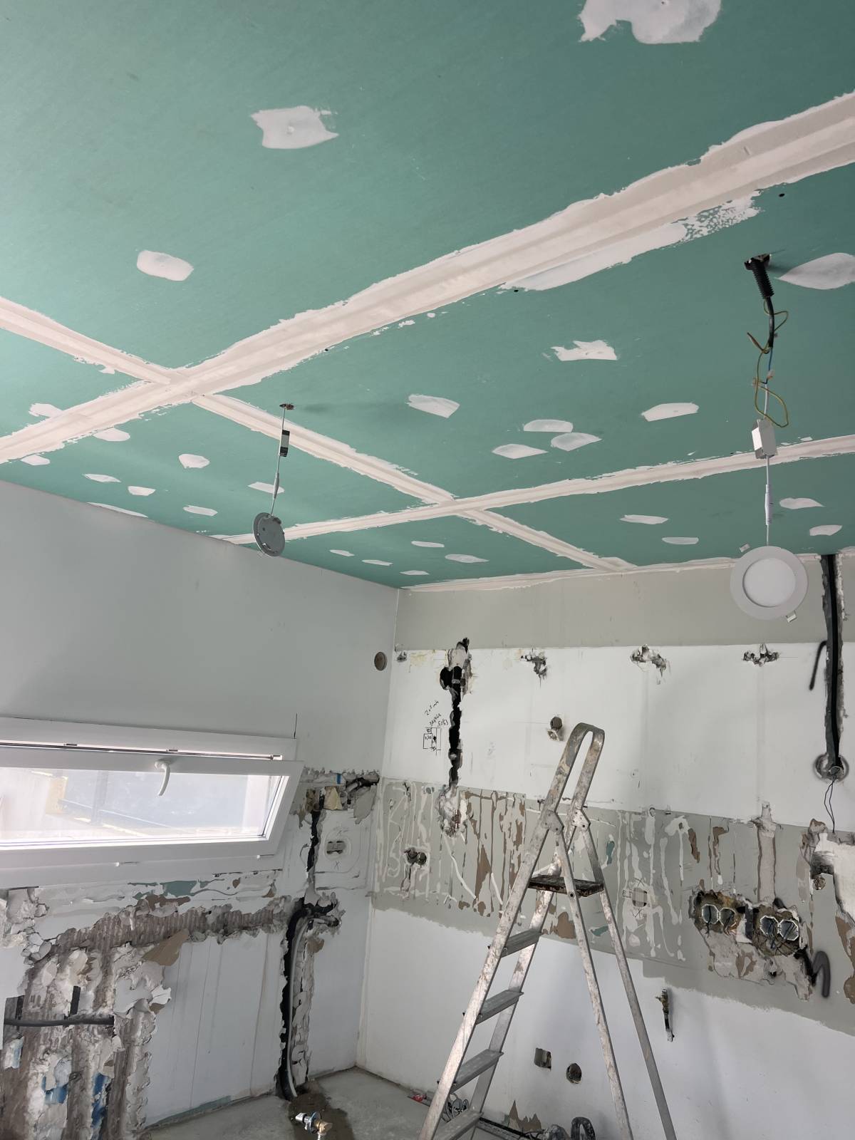 Ds.Remodelações&construções - Almada - Instalação ou Substituição de Telhado