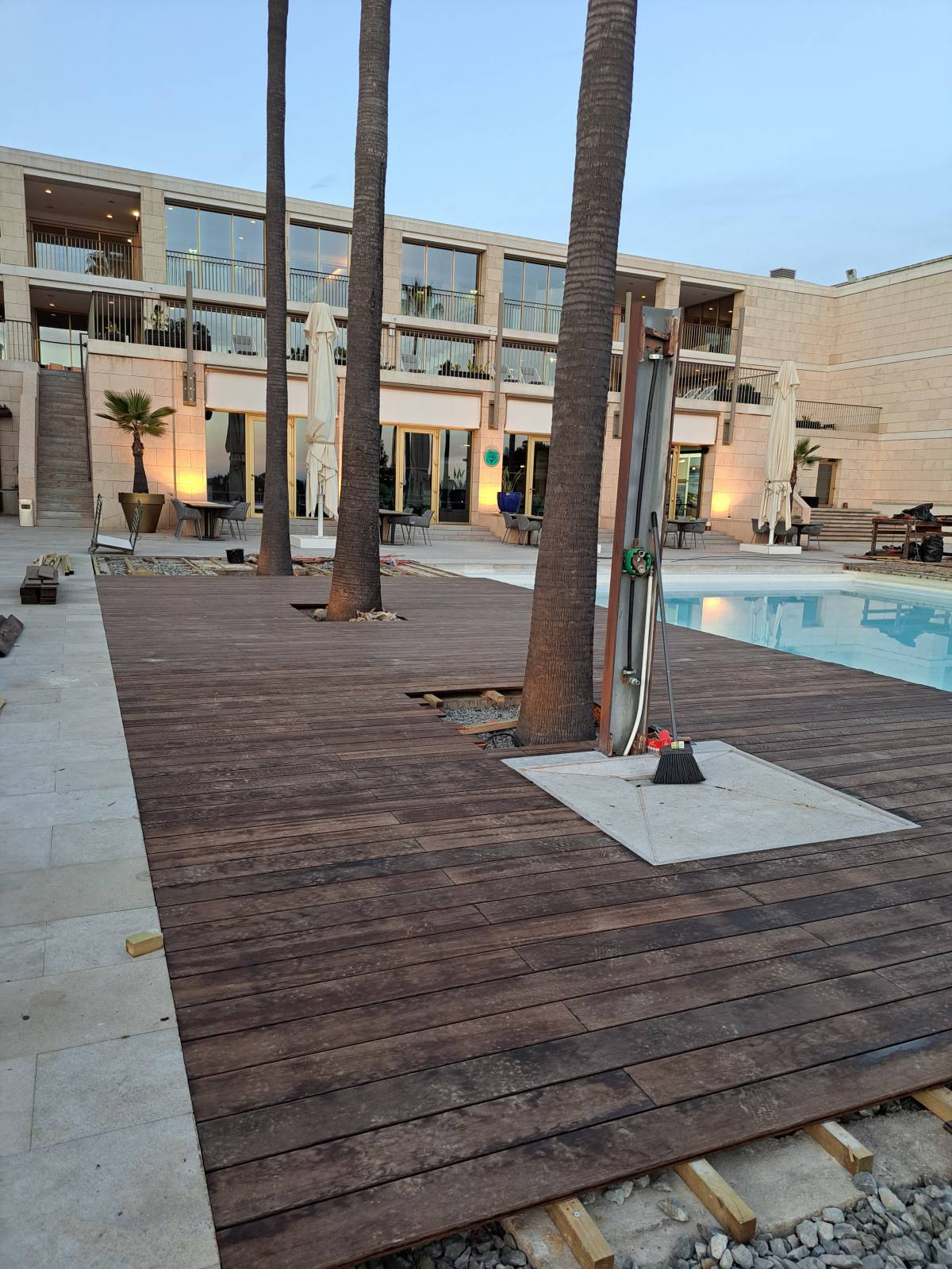 GS carpintaria, Decks, pergolas, pisos flutuantes. - Portimão - Reparação de Móveis