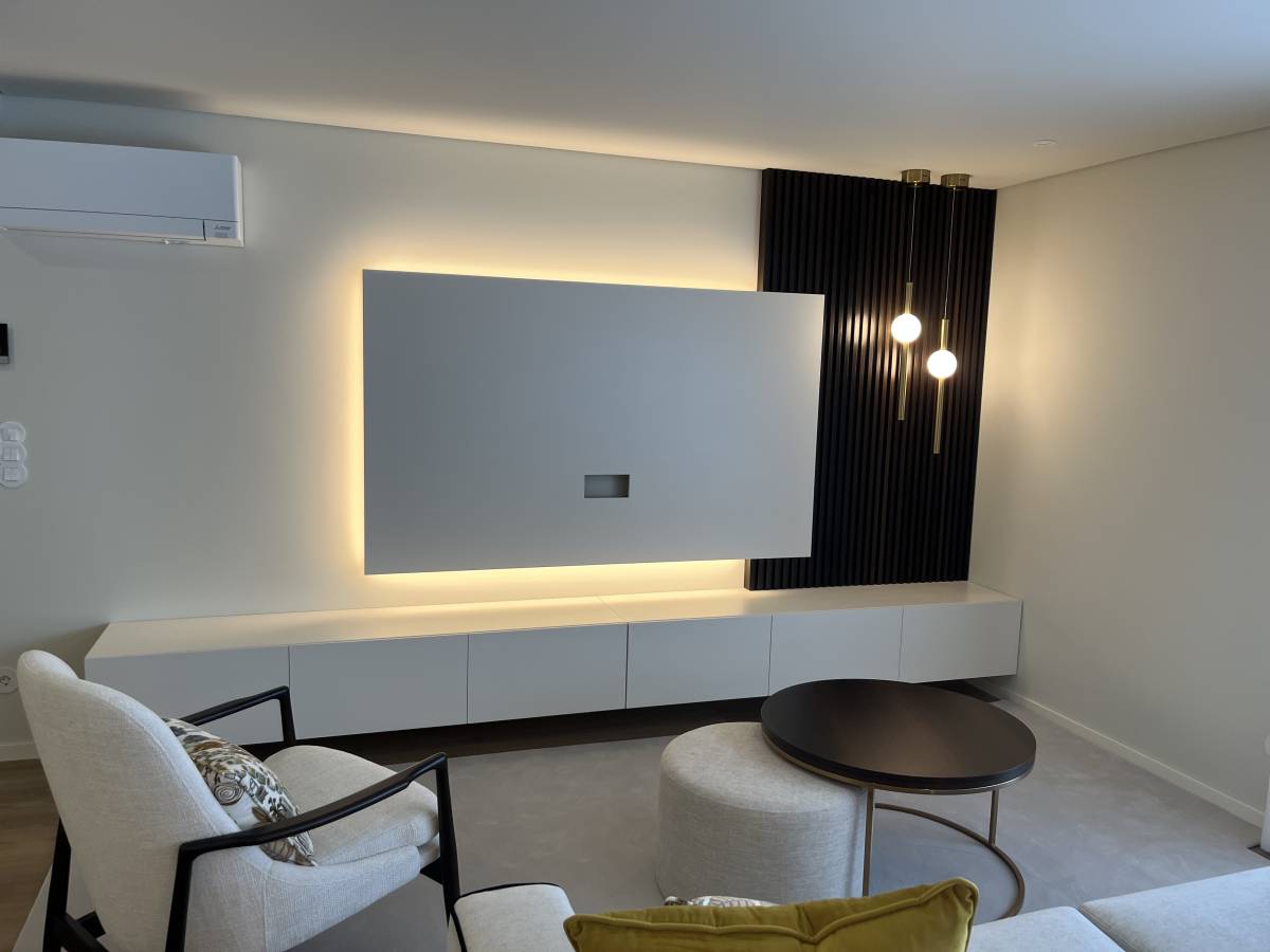 Wian Silva - Braga - Furniture Assembly