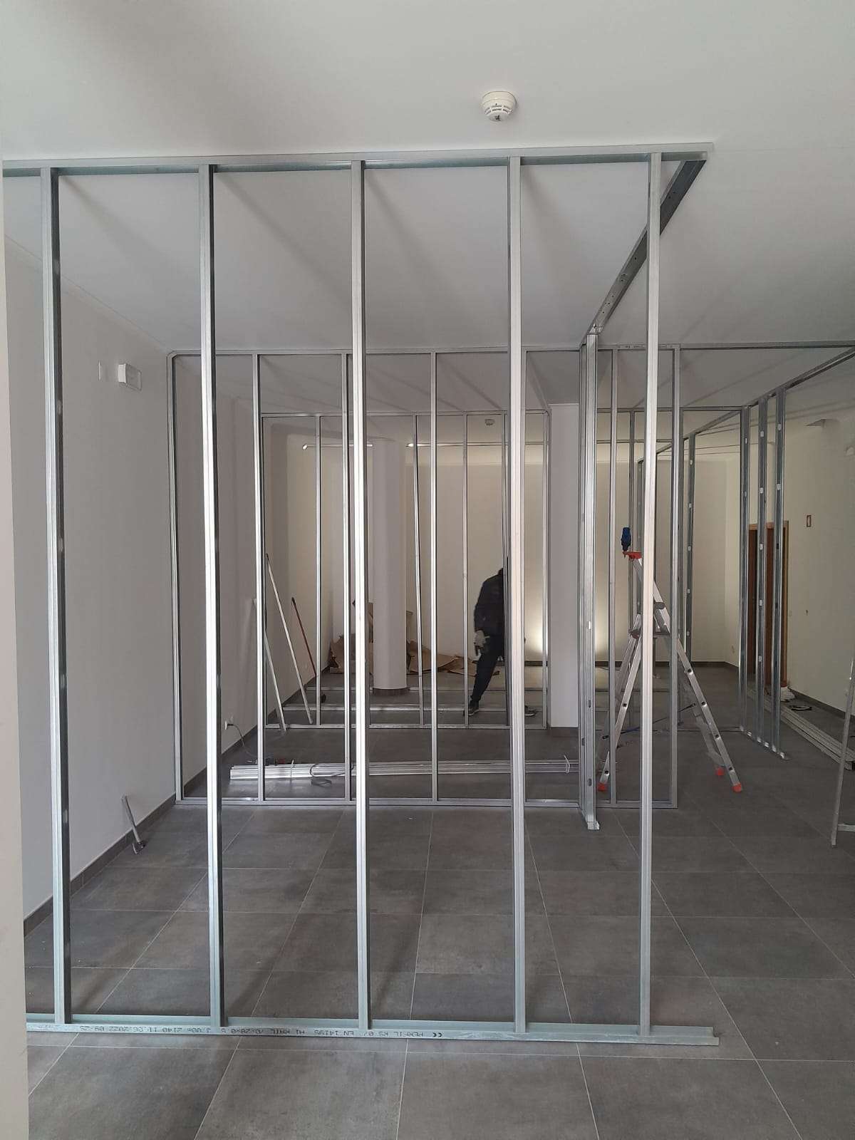 Paulo Marcos - Ourém - Store Renovation