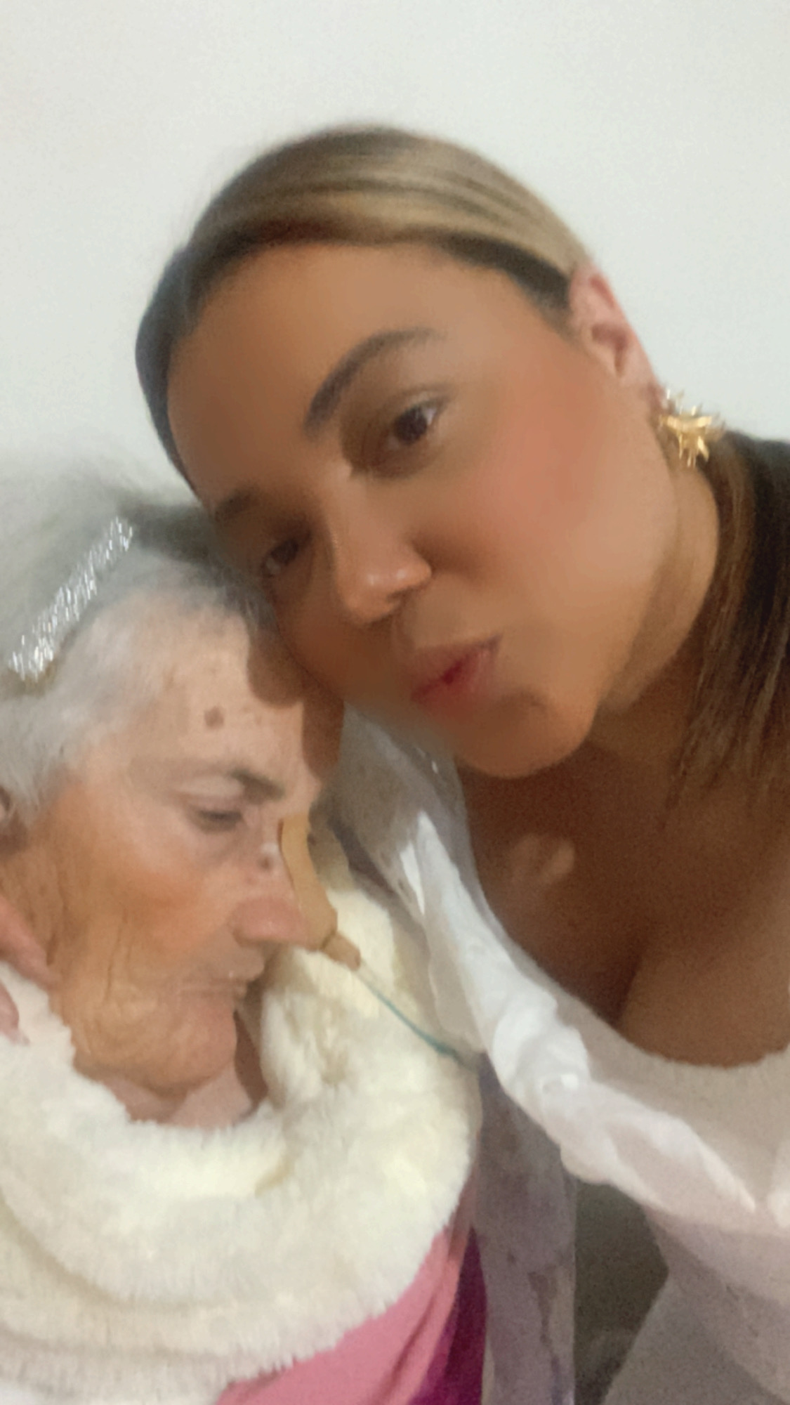 Rebeca - Mafra - Home Care and Nursing Homes