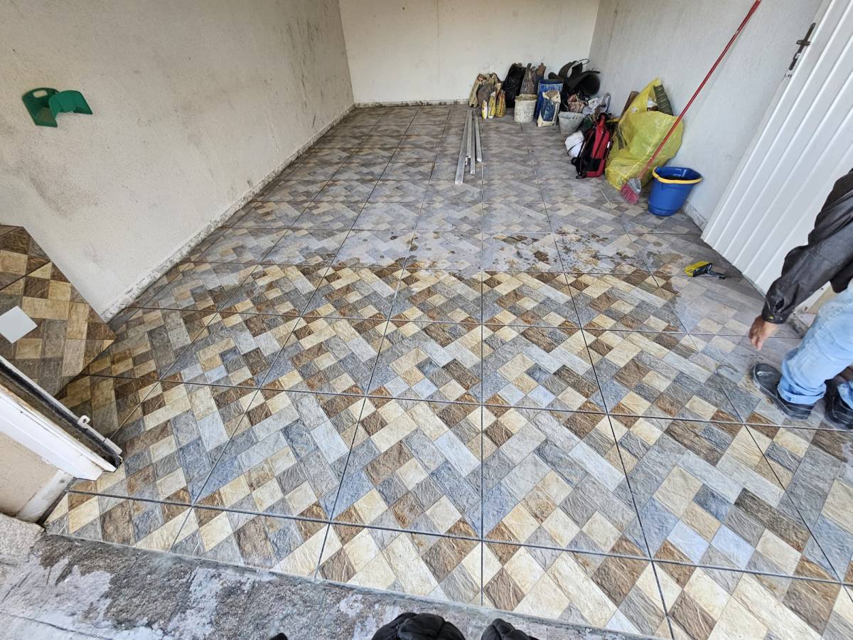 Renova casa remodelação - Sesimbra - Instalação de Cobertura de Pátio