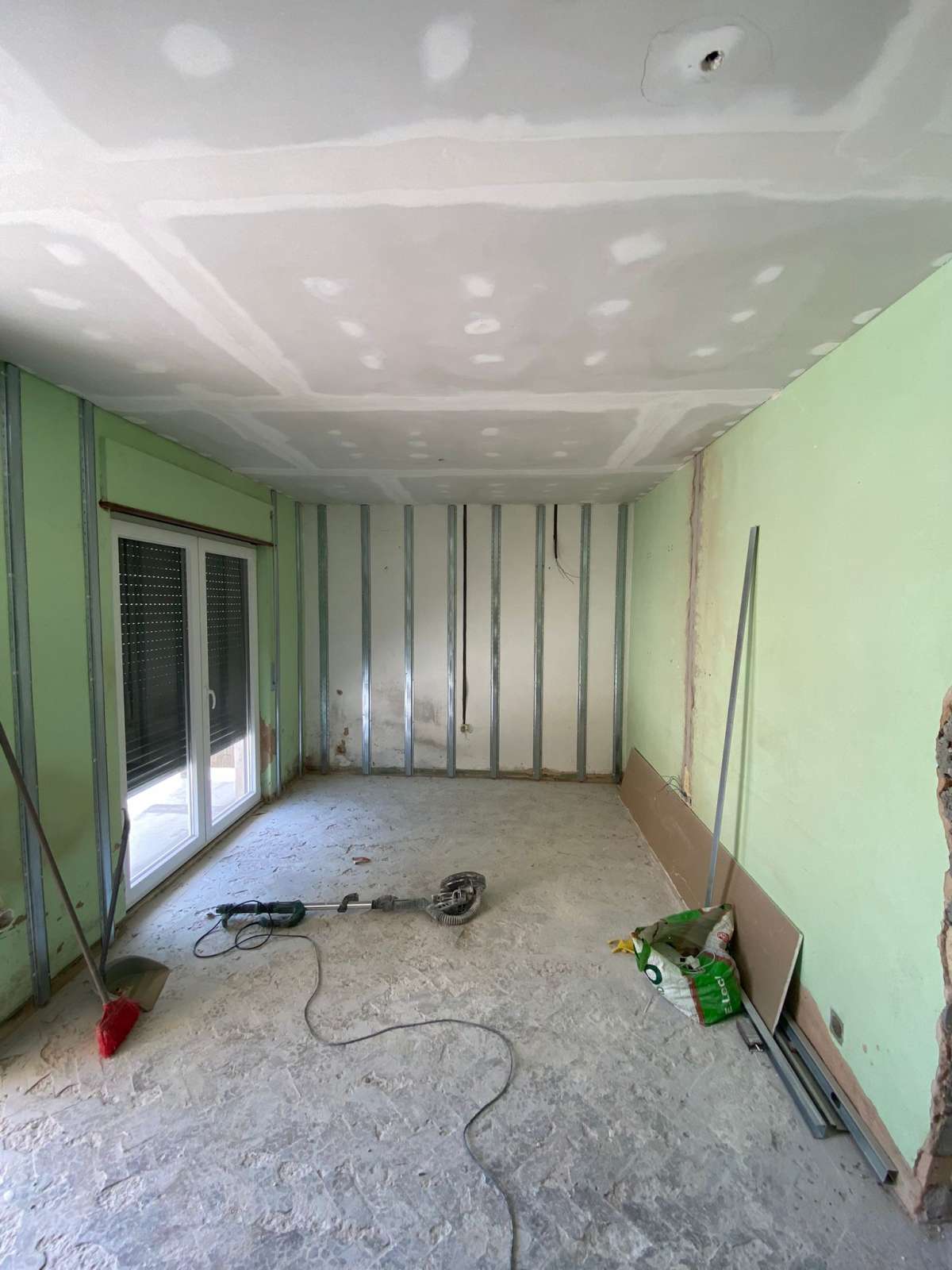 Eduardo Pêgo Construção lda. - Caldas da Rainha - Holzverkleidung