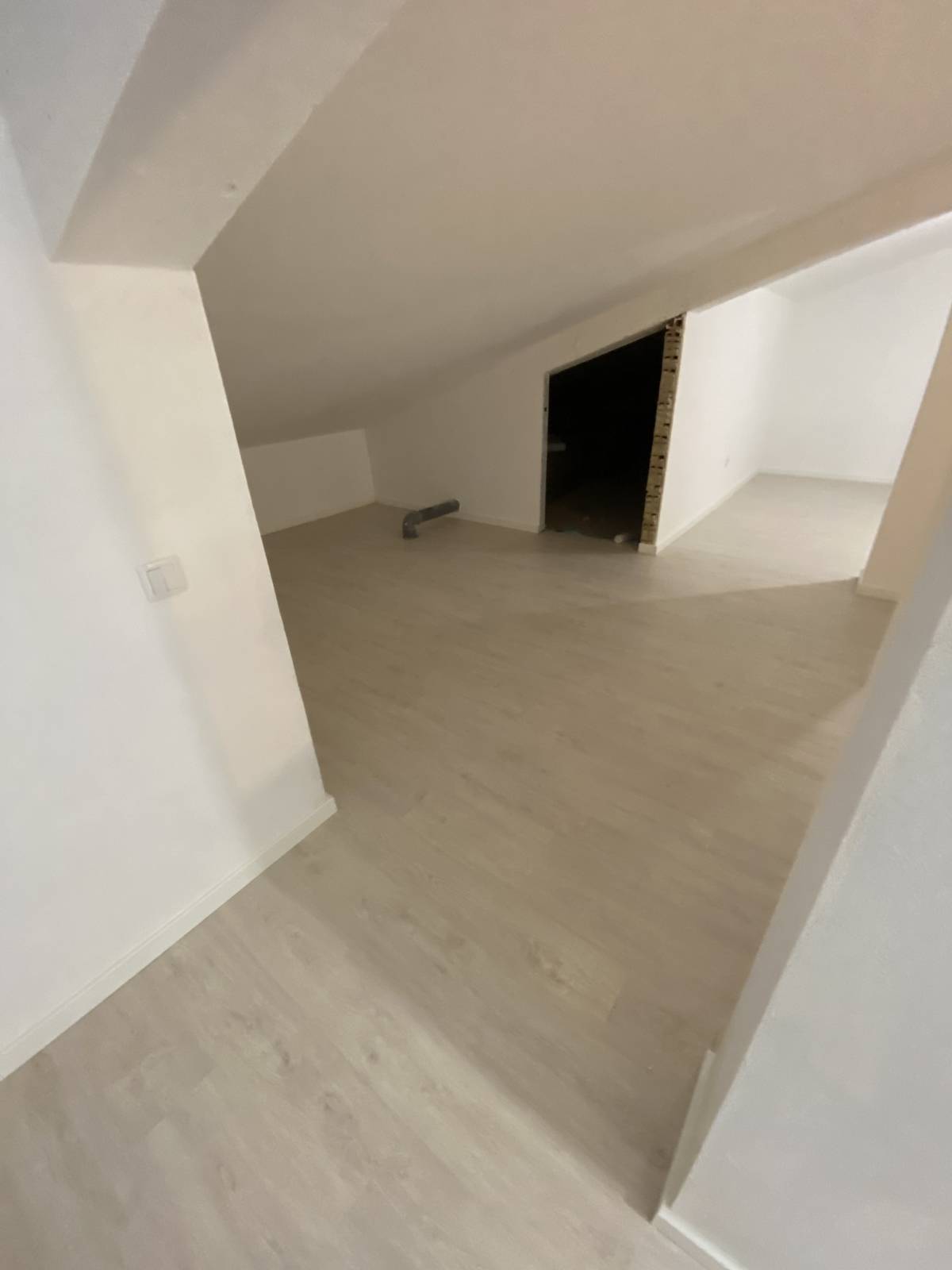 Raflooring - Moita - Vinyl- oder Linoleumboden verlegen