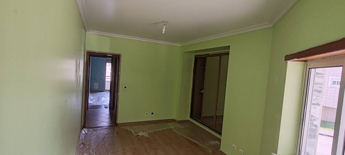 Obras Remodelações e montagens em geral - Sintra - Reboco