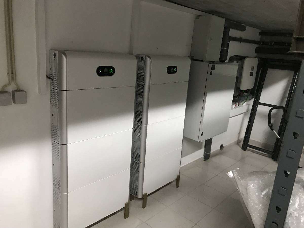 PowerLux - Matosinhos - Limpeza ou Inspeção de Painel Solar