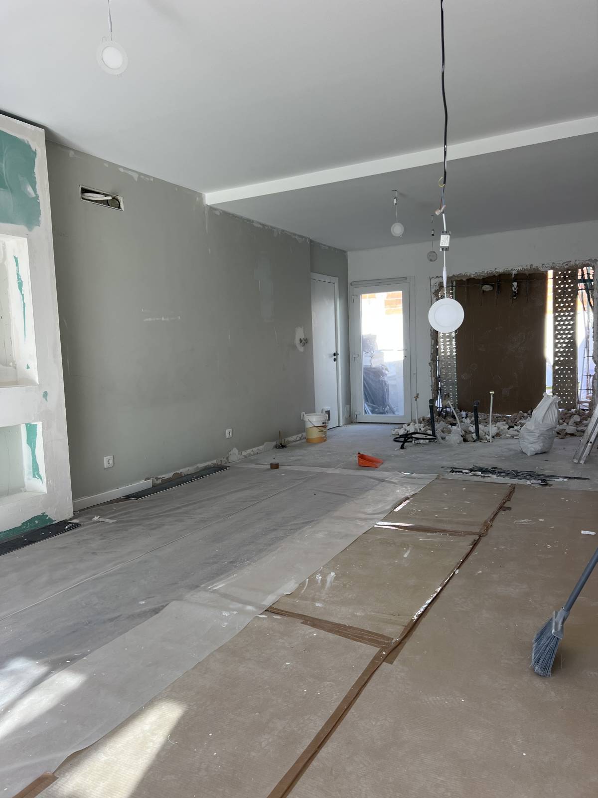 Ds.Remodelações&construções - Almada - Revestimento de Cozinha