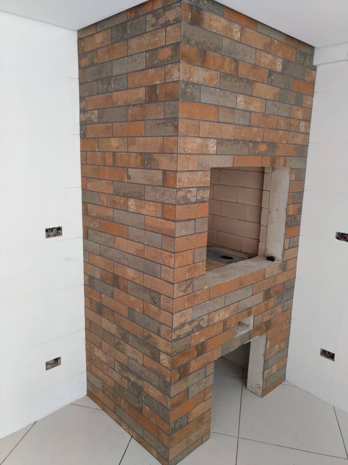 Renova casa remodelação - Sesimbra - Remodelações e Construção