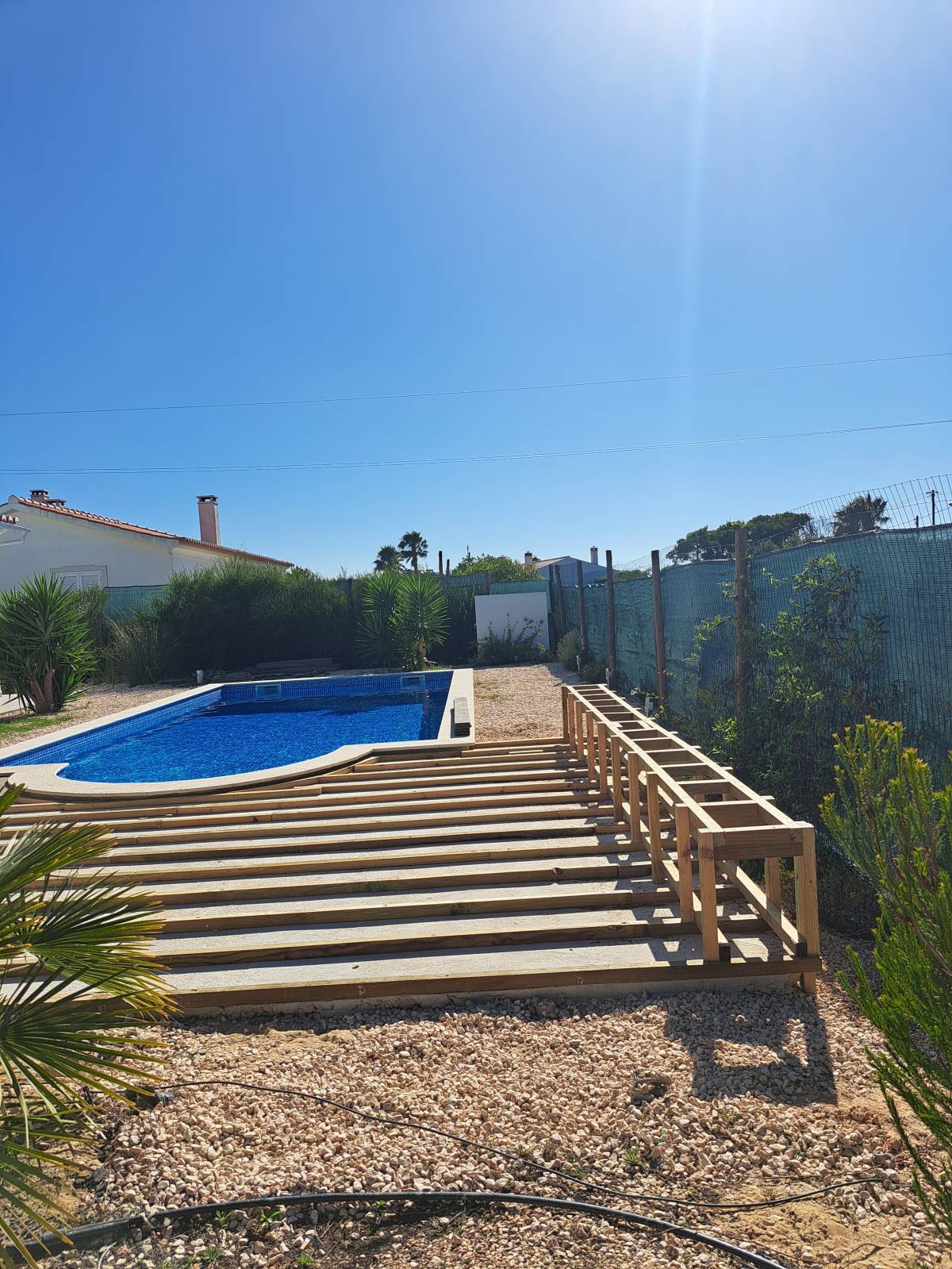 GS carpintaria, Decks, pergolas, pisos flutuantes. - Portimão - Remoção de Lixo e Entulho