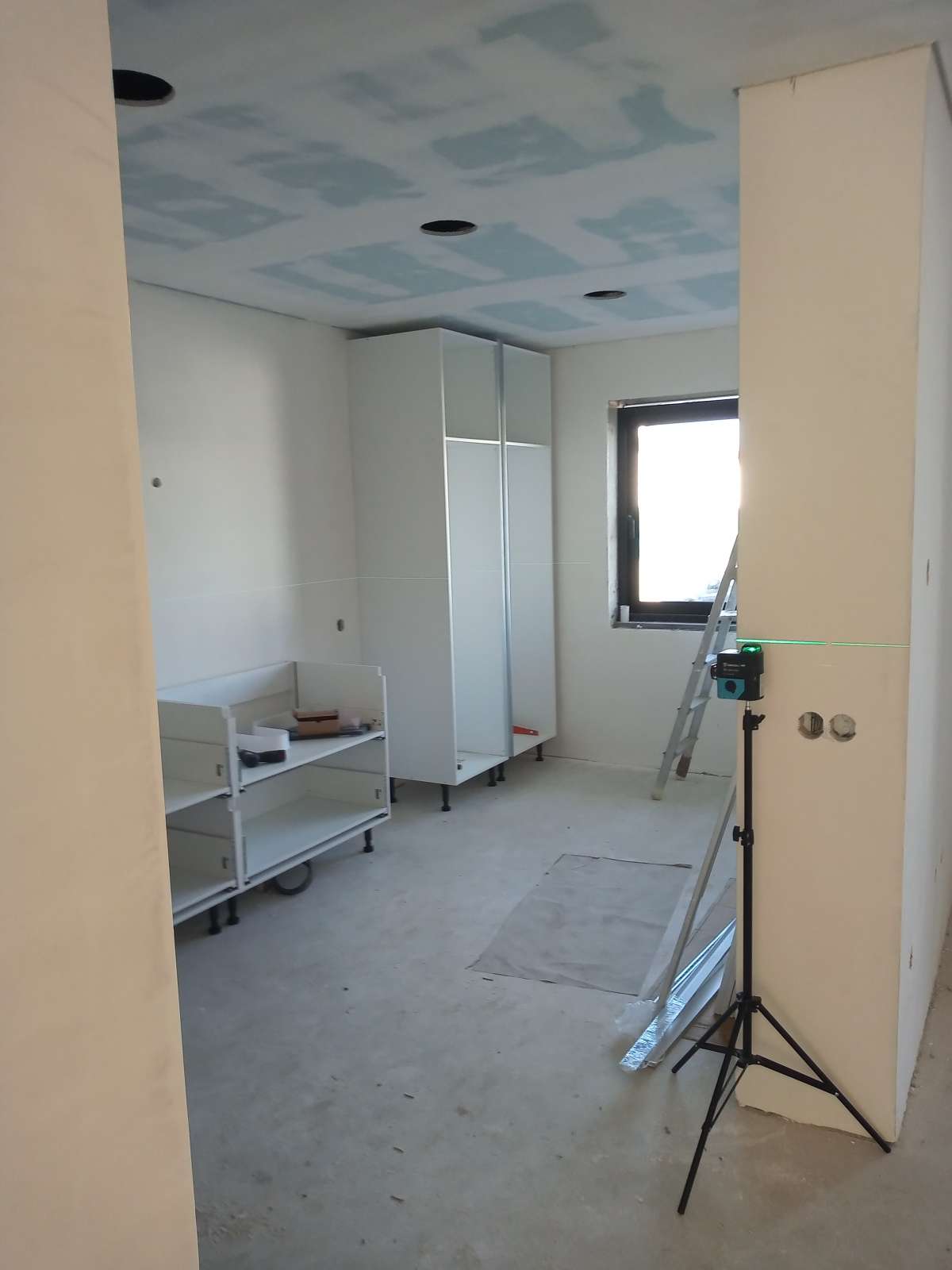 Claudio Henrique - Vila Nova de Gaia - Stone or Tile Flooring Installation