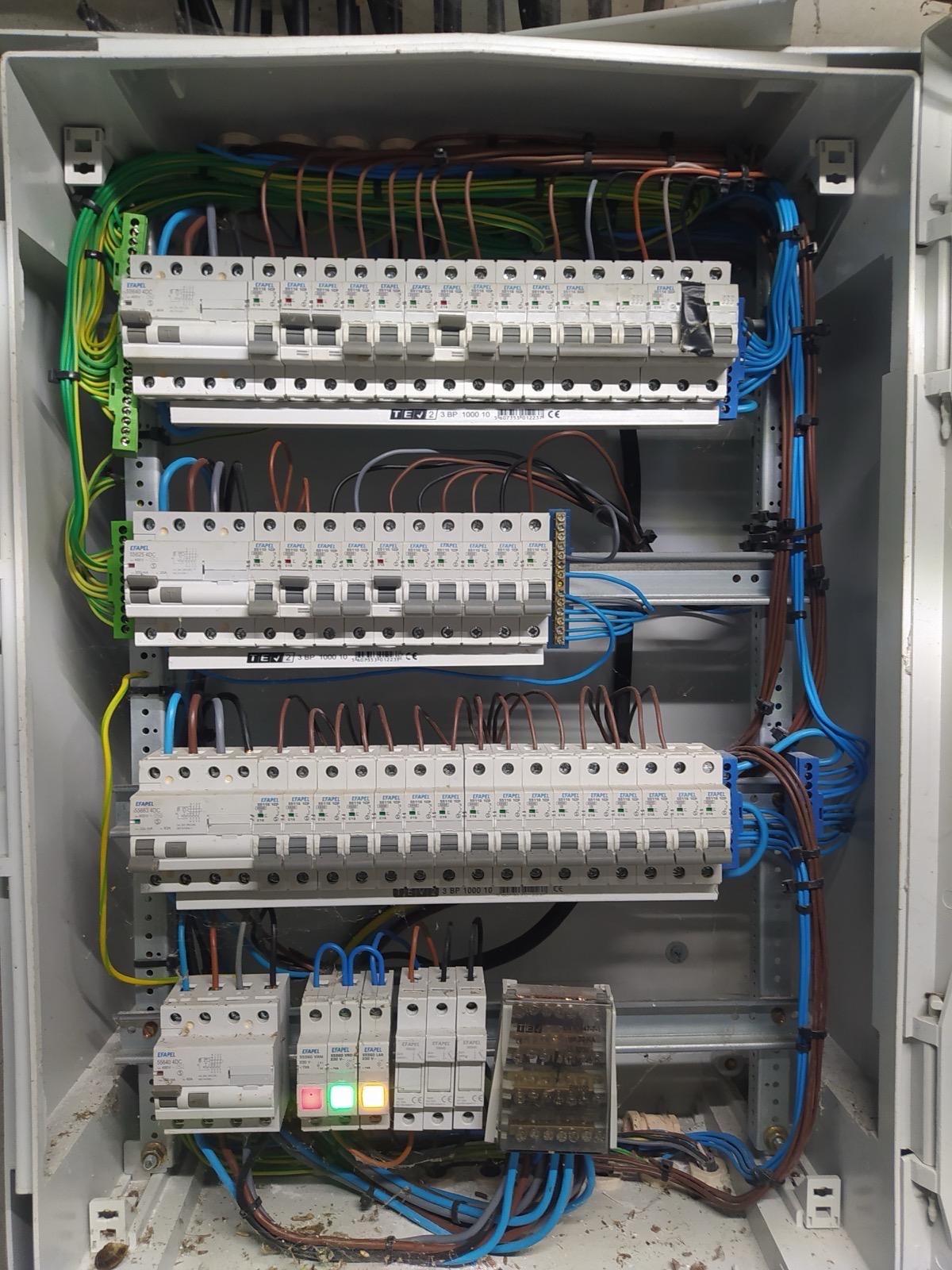 PowerLux - Matosinhos - Instalação ou Substituição de Esquentador