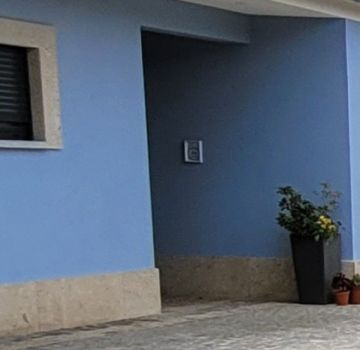 Empresa de Caixilharia de Alumínio