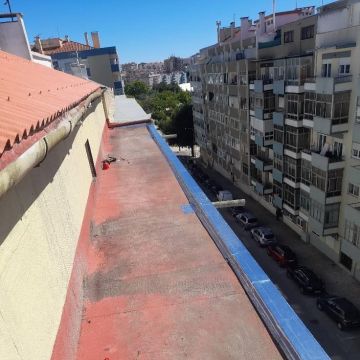 Matriz Cálculo Certo - Cascais - Siding Installation, Repair, or Removal