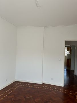 Interior Painter