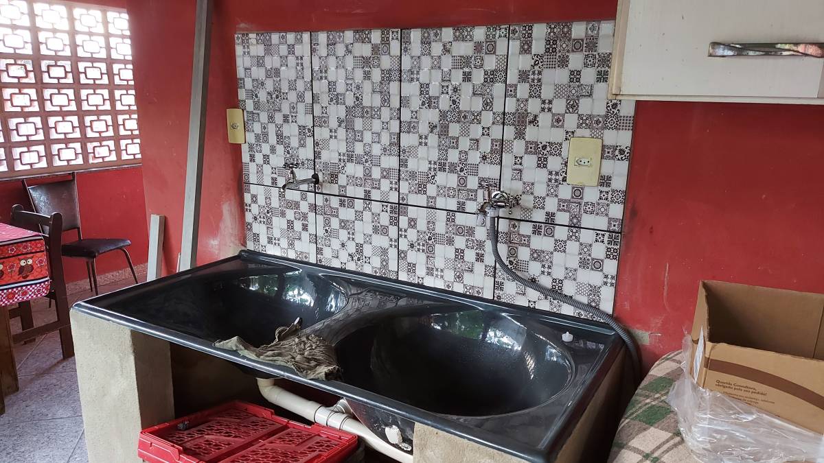 Marcos V. Candido - Oliveira do Bairro - Stone or Tile Flooring Installation