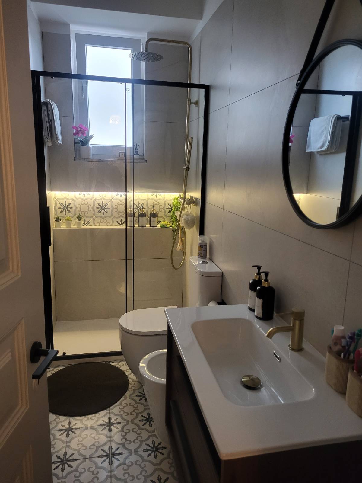 ArQuizele - Lisboa - Stone or Tile Flooring Installation