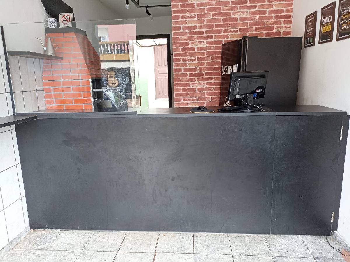 Mafle Multiservice - Braga - Schrank umbauen