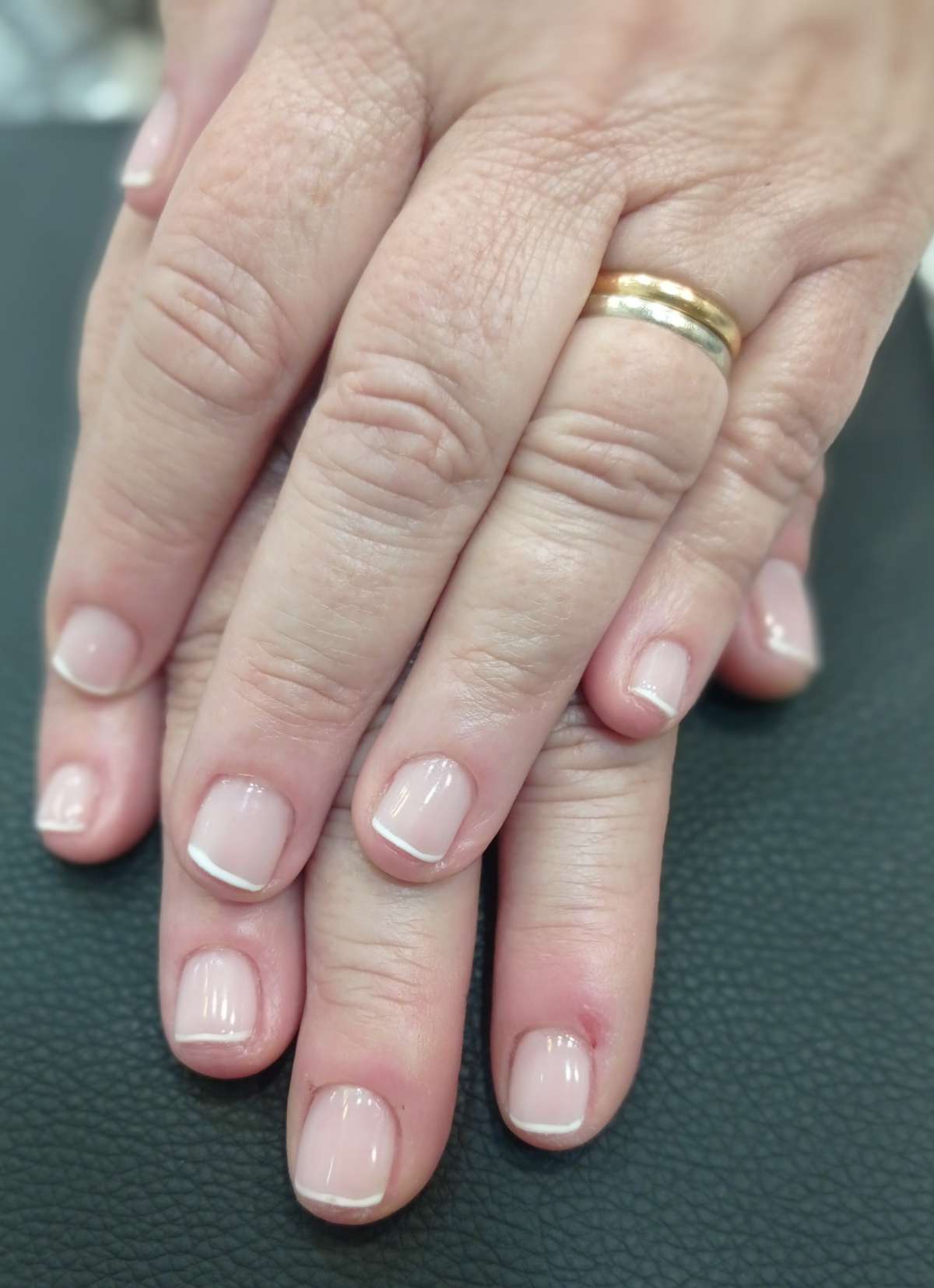Thais Andrade - Amadora - Manicure and pedicure