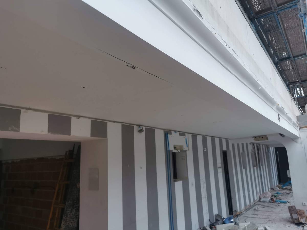 Engº Charles Martins - Albufeira - Construção de Muro