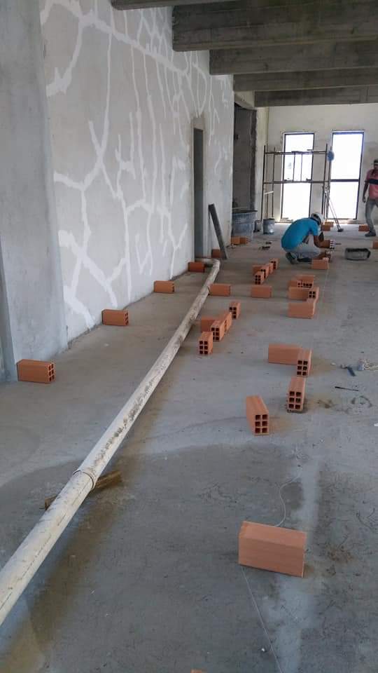 Destaque construção e remodelação - Portimão - Innenwand einbauen