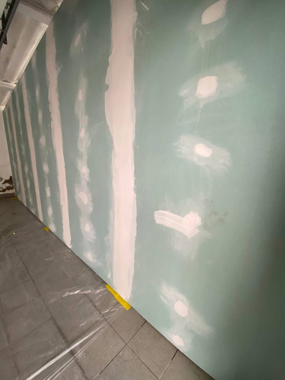 AntunesPinturas - Tomar - Peinture de portes