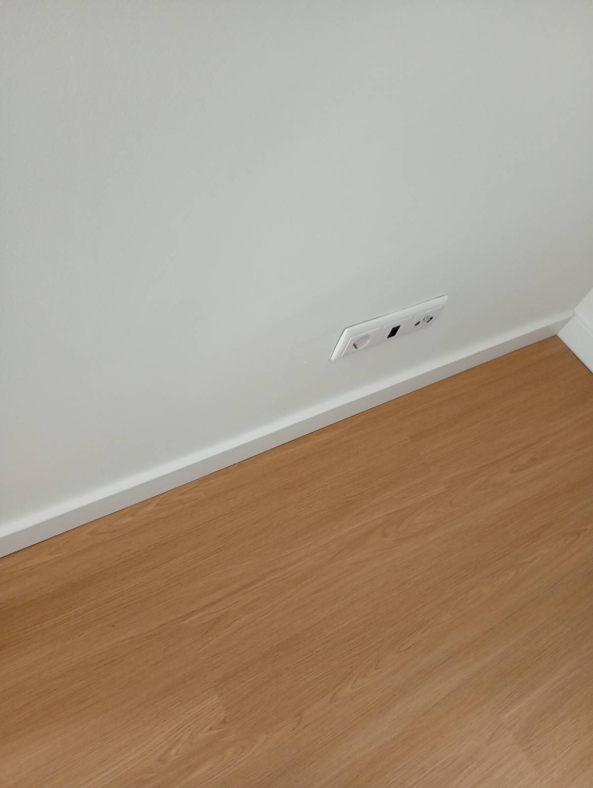 Ricardo Coimbra - Covilhã - Remodelação de Quarto