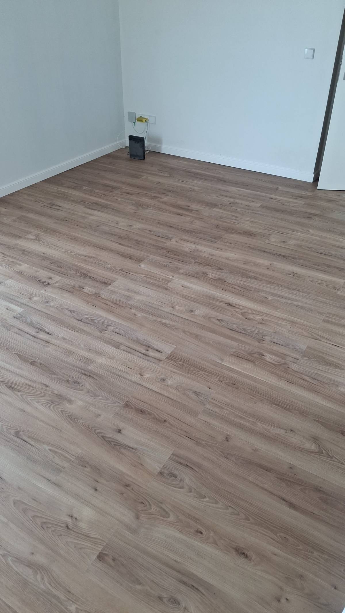 Sidney Barroso da Silva - Almada - Abgehängte Decke