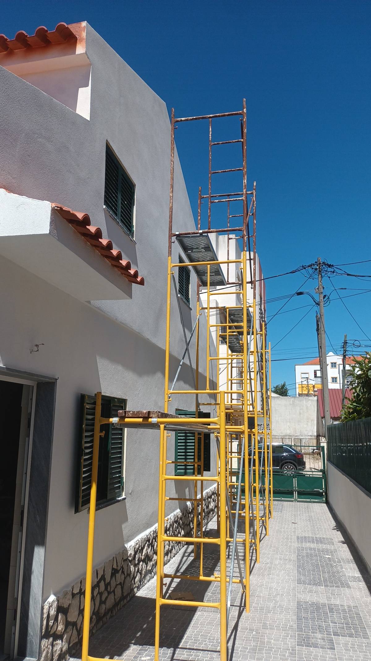 Marcondes Sousa Mendes - Setúbal - Schrank umbauen