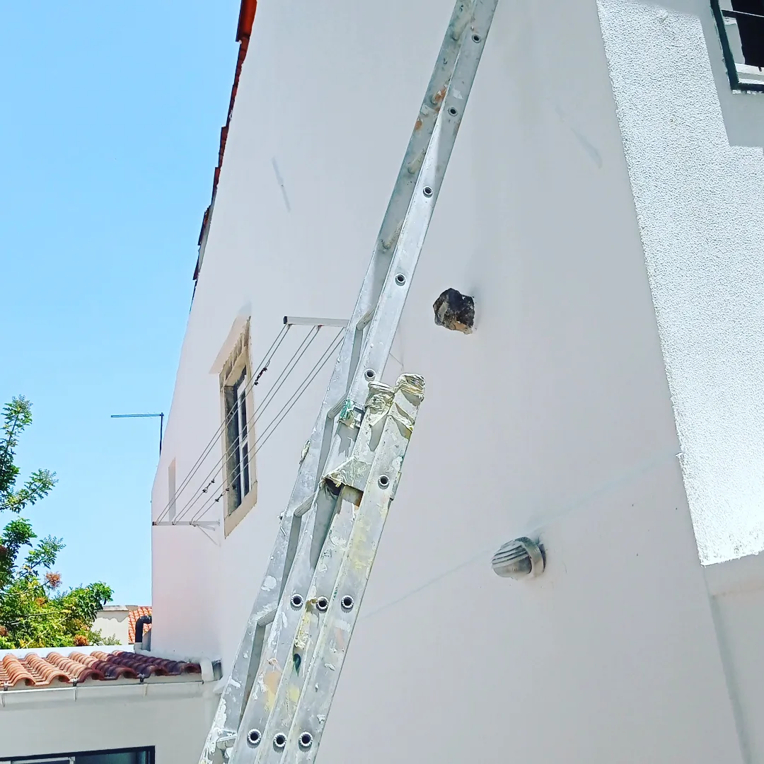 Souza alpinismo - Lisboa - Reparação ou Manutenção de Fossa Séptica