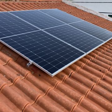 Reparação de Painel Solar - Edgar Cordeiro - Monforte