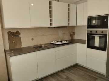 ACM remodelaçãoes - Portimão - Stone or Tile Flooring Installation