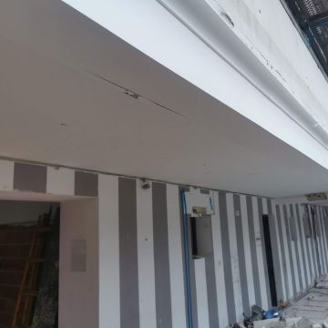 Engº Charles Martins - Albufeira - Construção de Muro
