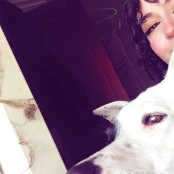 Luana Fernandes - Amares - Paseador de perros