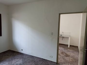 Mafle Multiservice - Braga - Bettrahmen montieren