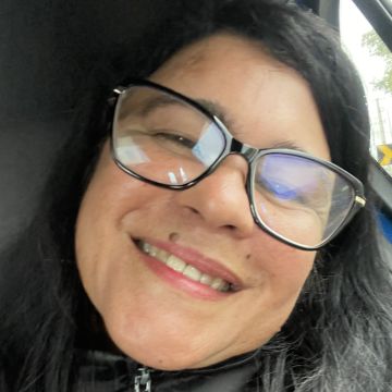 Andrea Rodrigues - Seixal - Limpeza a Fundo