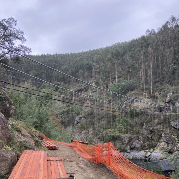 Igor Rocha - Oliveira de Azeméis - Reparación de puertas de garaje