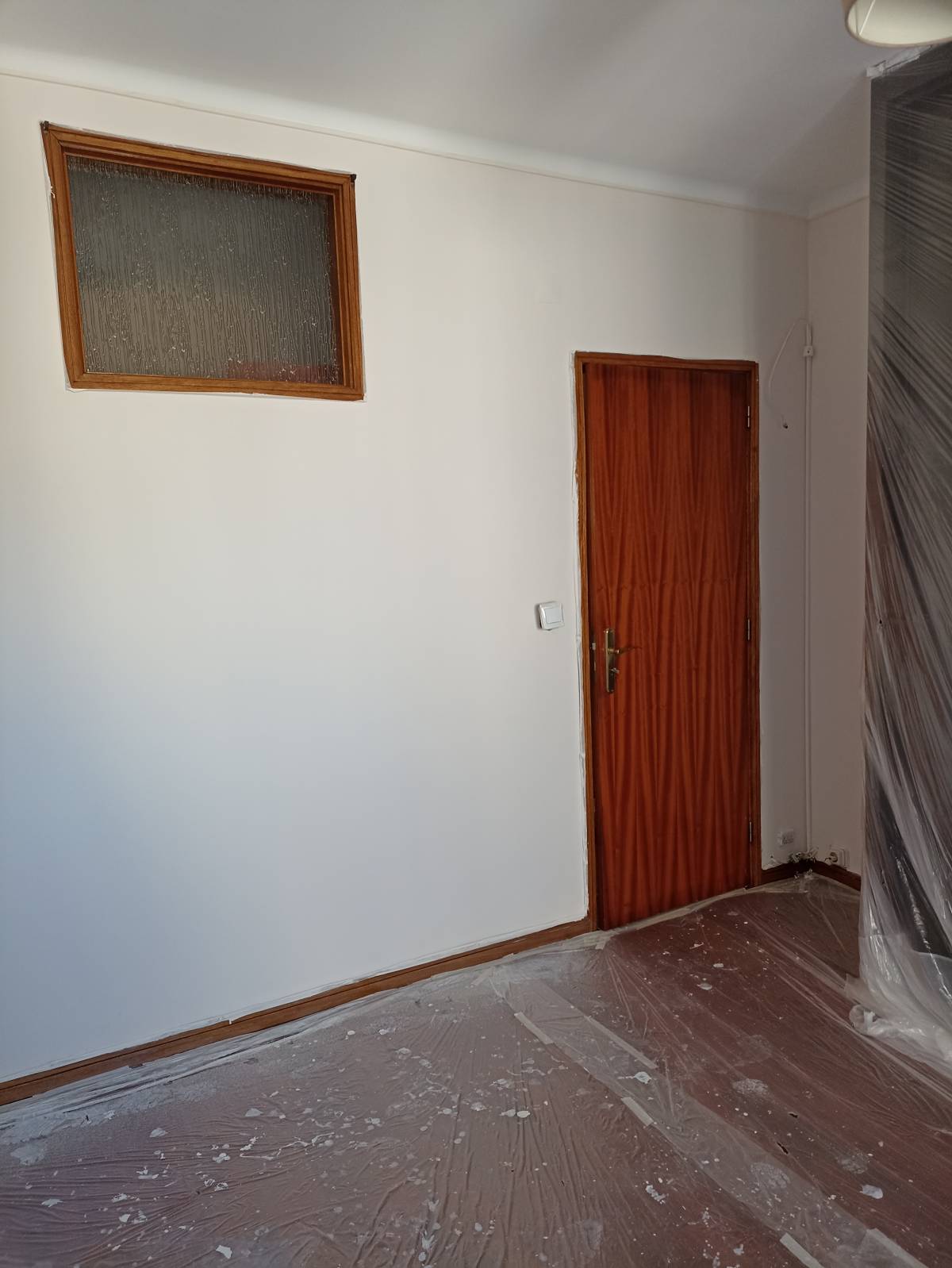Nando Handyman - Vila Nova de Famalicão - Reparação de Móveis