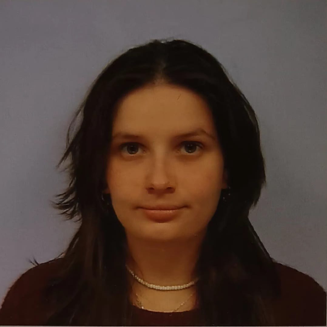 Luísa May - Lisboa - Nachhilfe in Mathematik (Grundkenntnisse)