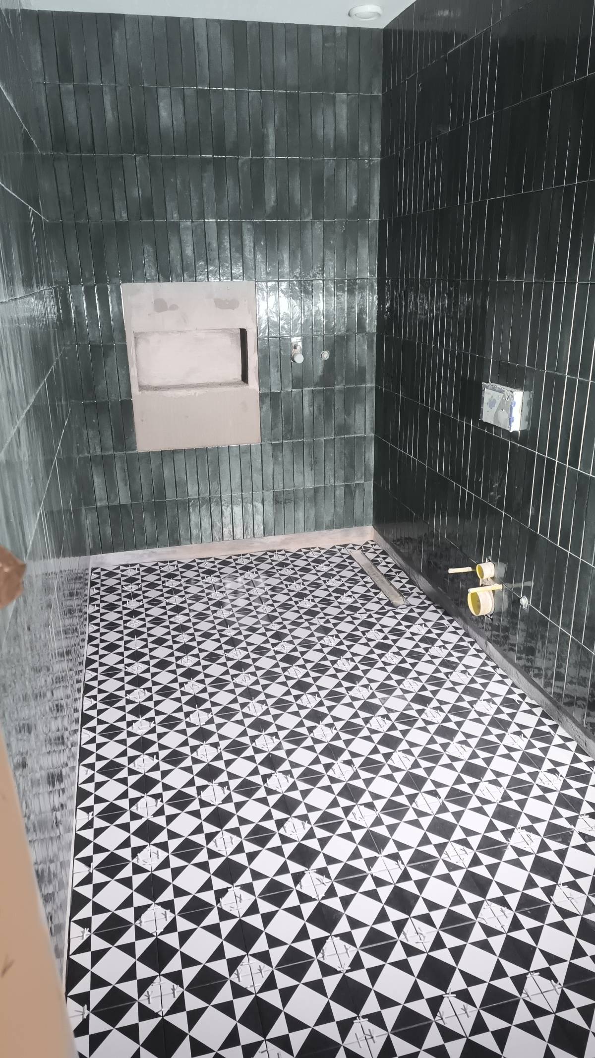 Marcos Moreira - Braga - Remodel a Room