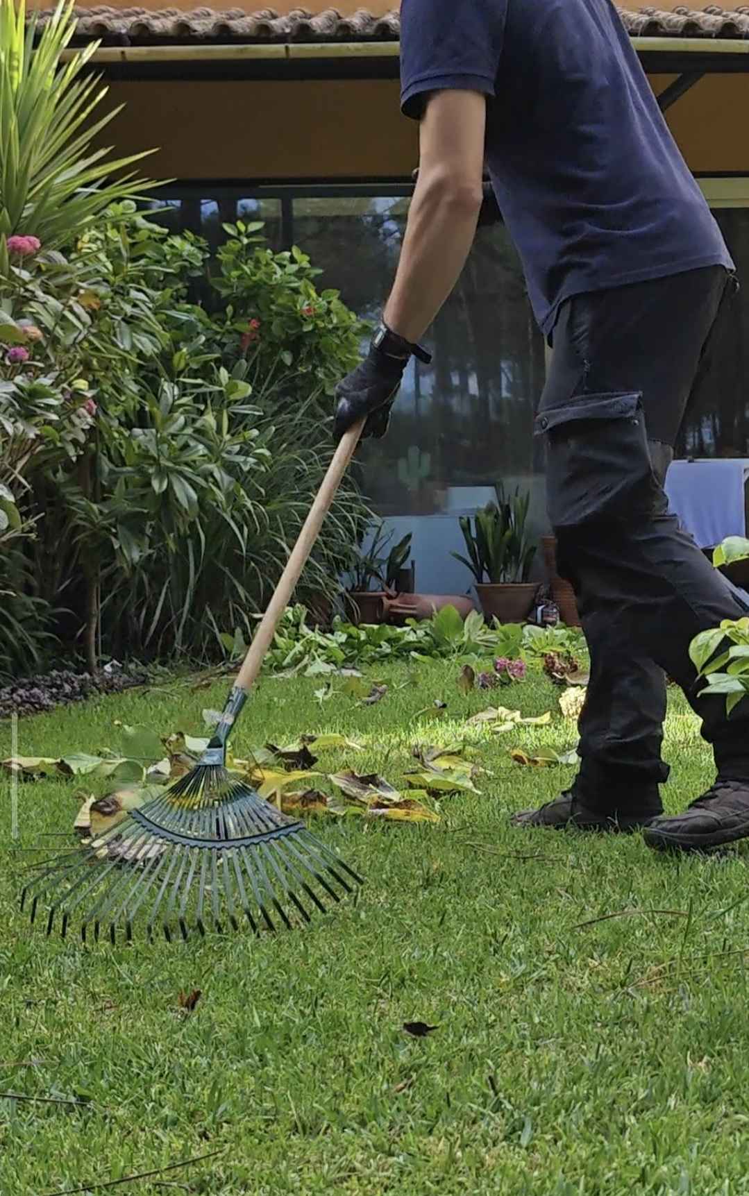 Nichi - Almada - Montagem e Instalação de Portas para Bebé
