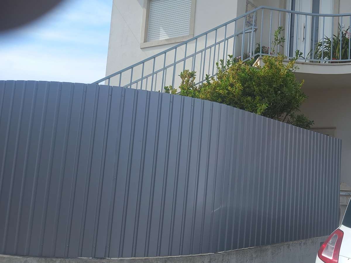 Mefecos unipessoal lda - Alcobaça - Instalação de Porta para Animais de Estimação